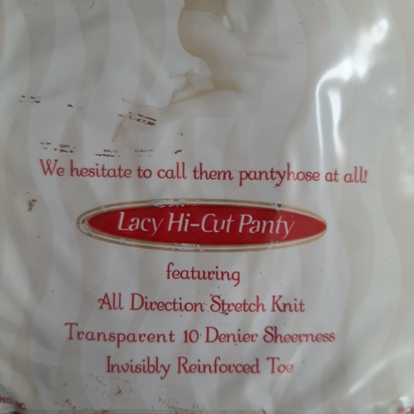 3 New Silkies Ultra Dimensions Pantyhose - Picture 5 of 5